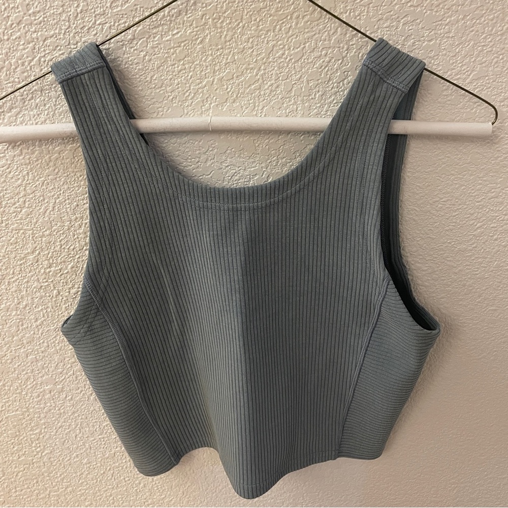 Lululemon, Softstreme Ribbed Tank, 6